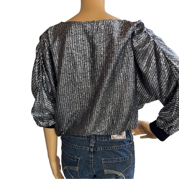 Vintage 80s Silver Metallic Lurex Slouchy Top - Picture 2 of 5